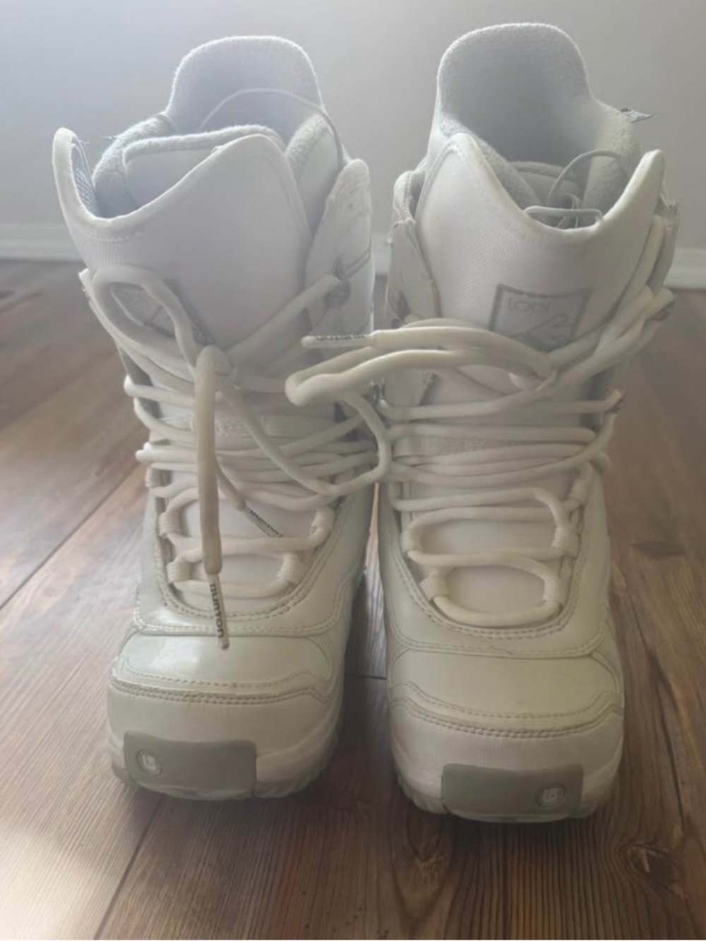 Burton Lodi Women’s Snowboard Boots - Size 5